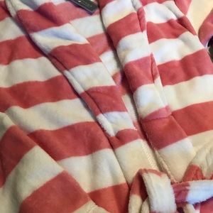 Pink and White Stripe Fleece Robe sz S NWT